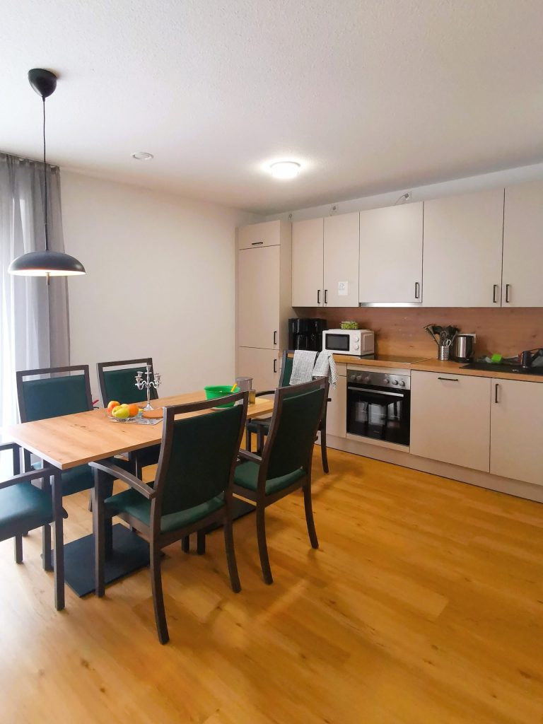 Kitchen and dining area – Nordhorn – Neuberliner Hof Residential Community
