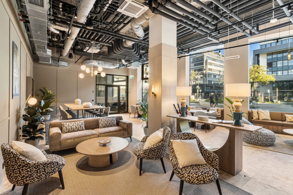Lounge seating – Vienna – Momento by Greystar