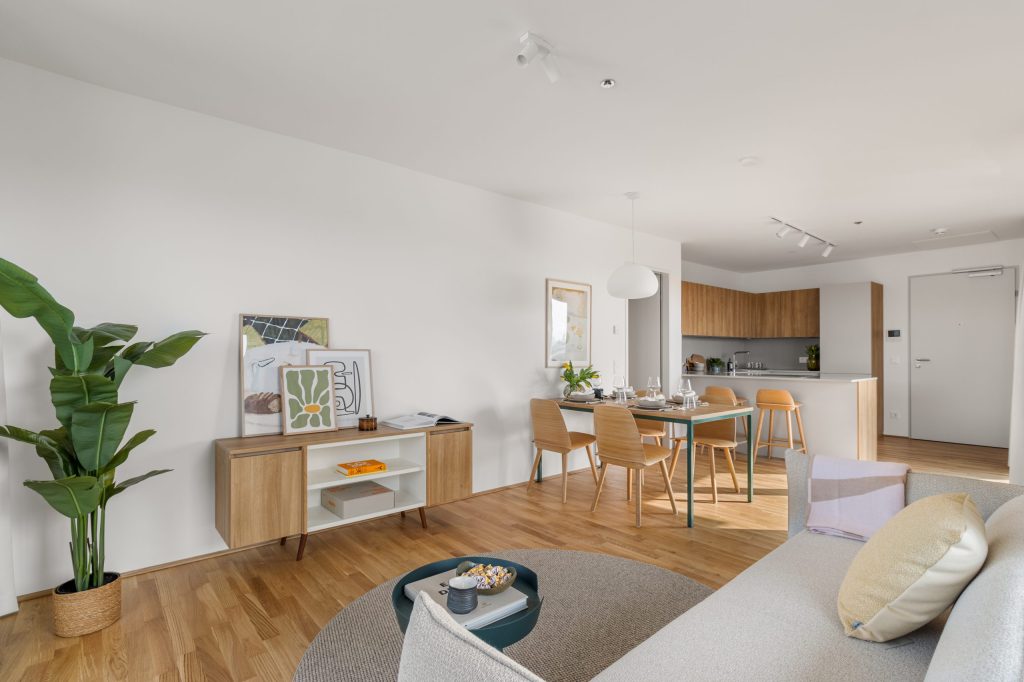 Living and dining area – Vienna – Momento by Greystar