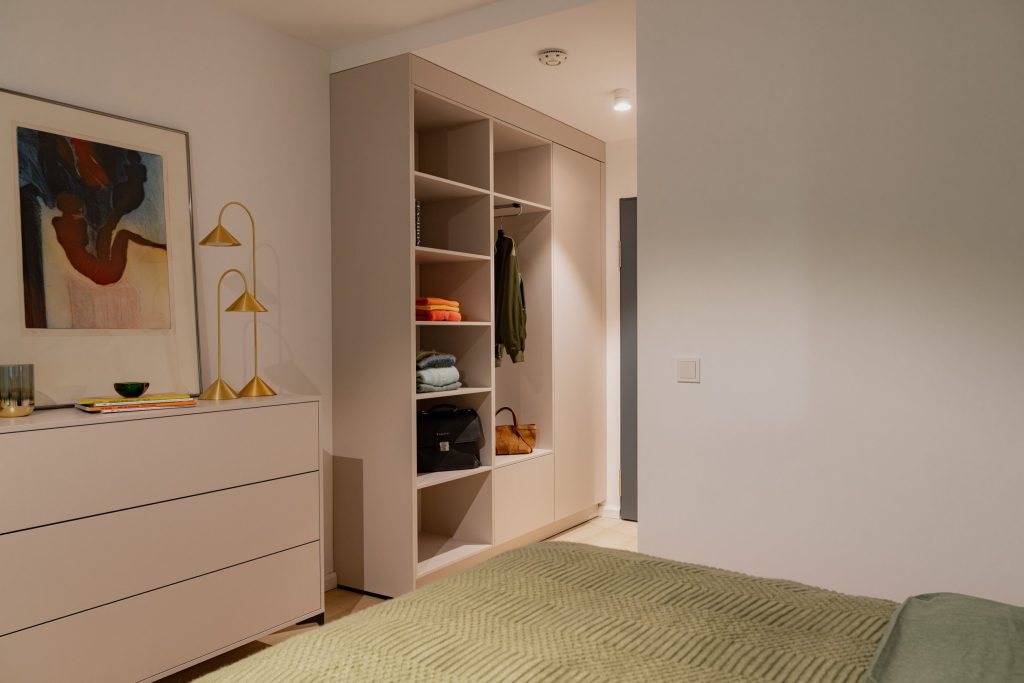 Stauraum und Küchenzeile – Frankfurt am Main – Apartments