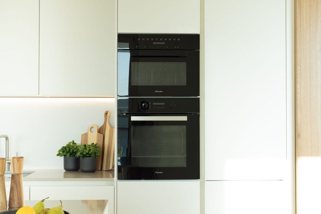 Built-in kitchen appliances – Munich – Meiller Gärten
