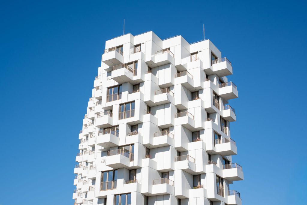 Building with balconies – Munich – Meiller Gärten
